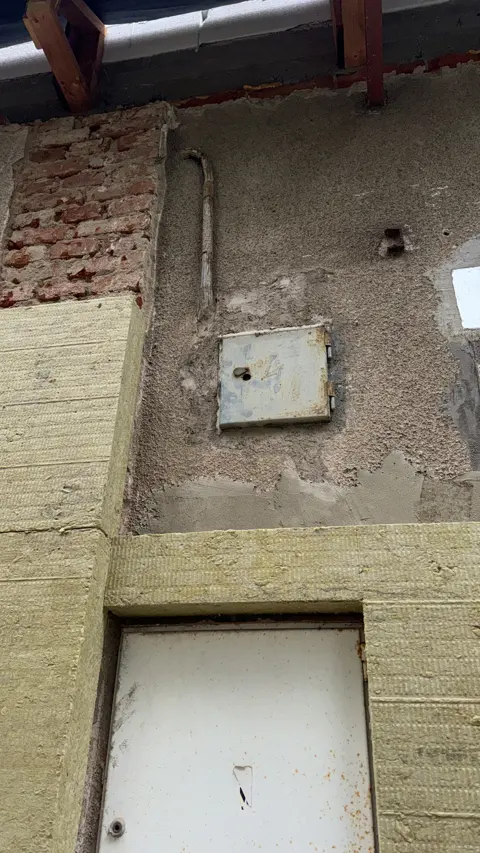 Kompletní realizace fasády rodinného domu – Praha 4, 3